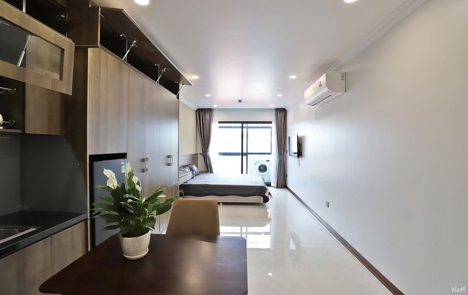 Elegant and minimalist studio apartment located on Truc Bach Street (ID 6035)