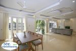 Four bedroom Villas with large bedroom for rent in Tay Ho district (ID 2038)