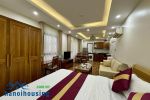 Wooden, medium-size studio apartment in Tran Thai Tong (ID 7014)