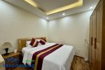 Wooden, medium-size studio apartment in Tran Thai Tong (ID 7014)